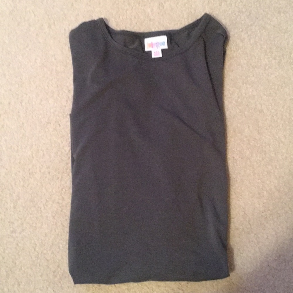 NWOT Lularoe Irma Tunic